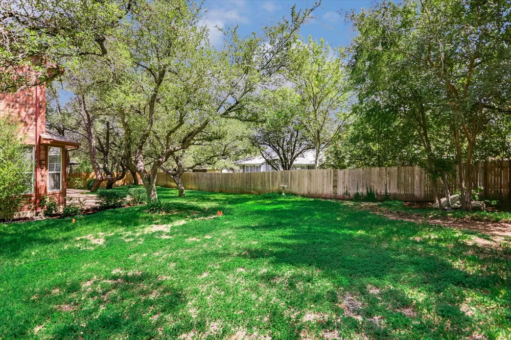 12013 Fortuna Cove Austin, TX 78738