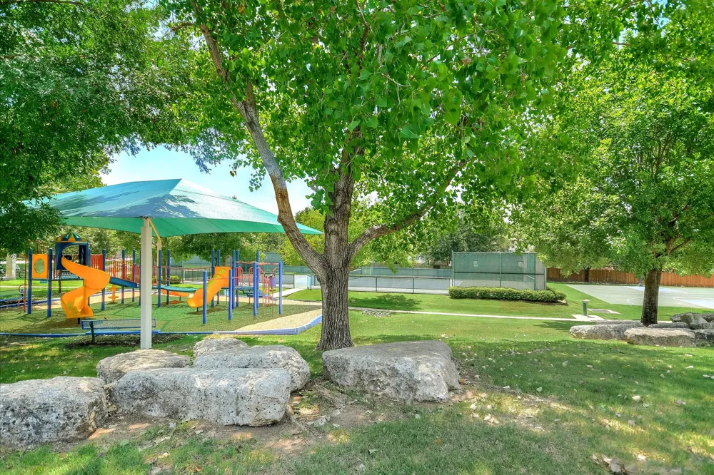 12013 Fortuna Cove Austin, TX 78738