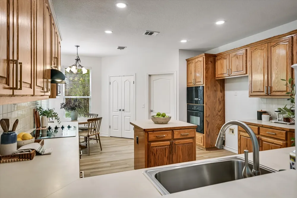 12013 Fortuna Cove Austin, TX 78738