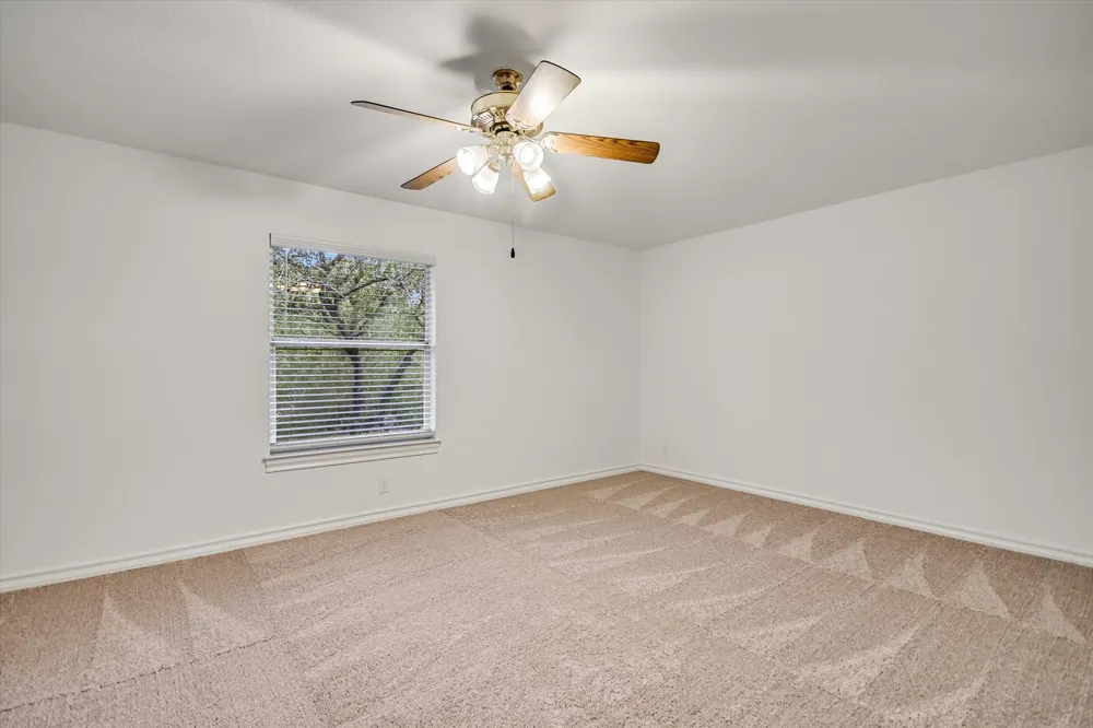 12013 Fortuna Cove Austin, TX 78738