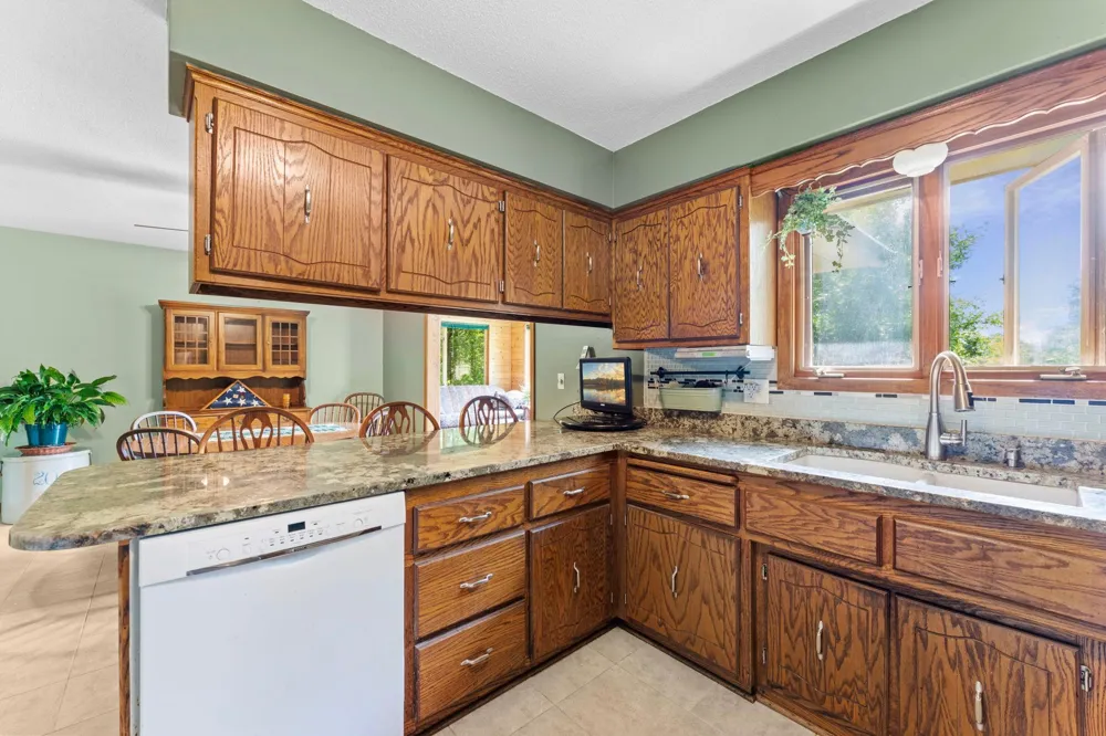 1174 381st Avenue NE Stanchfield, MN 55080