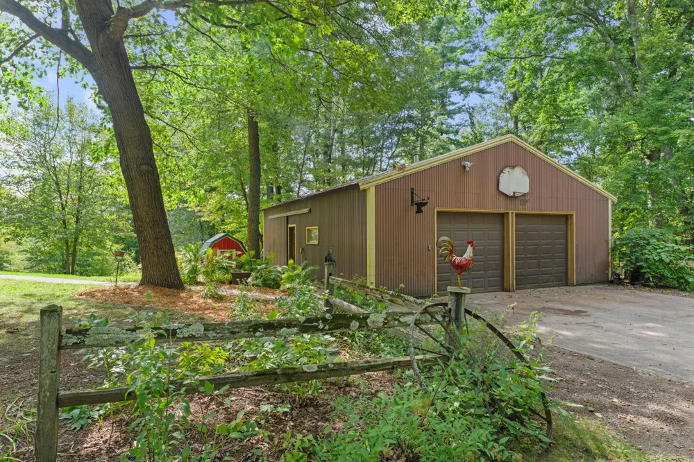 1174 381st Avenue NE Stanchfield, MN 55080