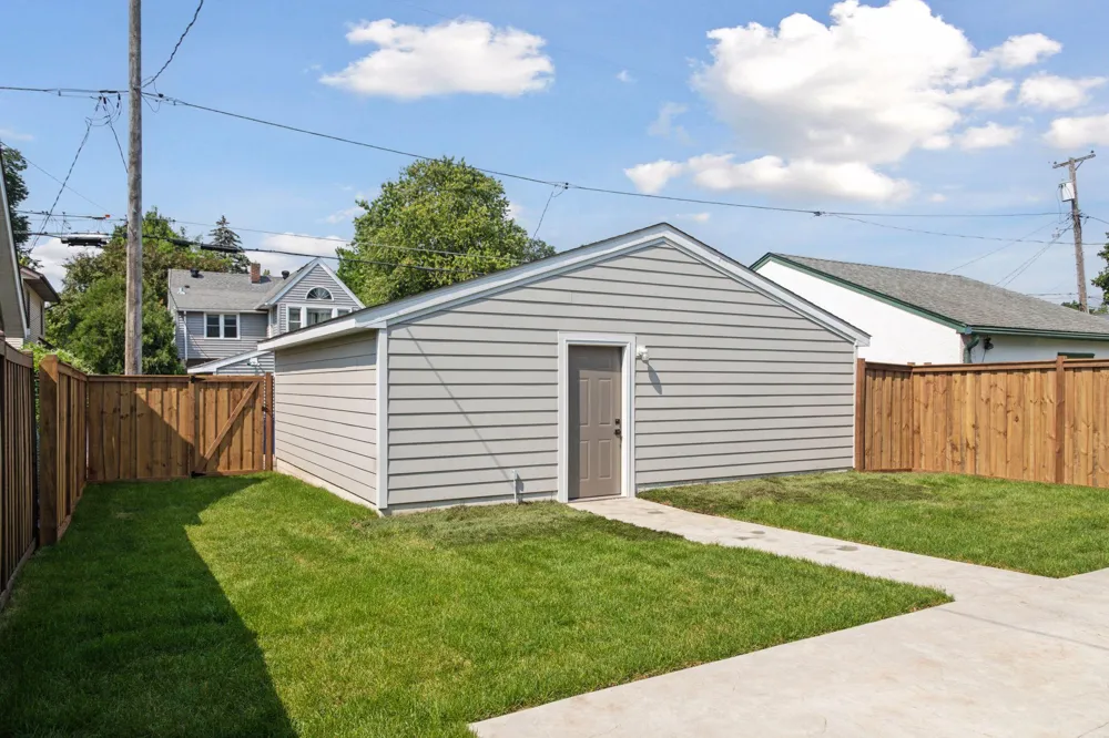 1980 Stanford Avenue Saint Paul, MN 55105