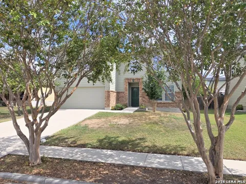 722 CROSSPOINT DR