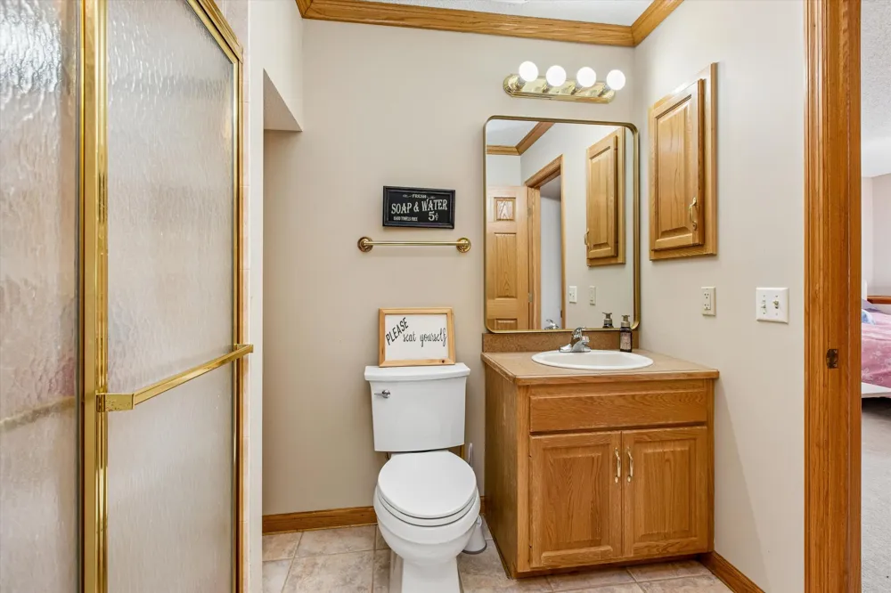 3012 Highpointe Curve Roseville, MN 55113