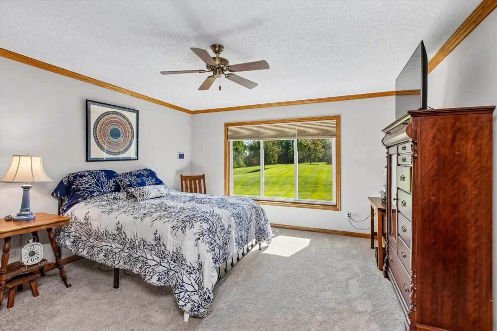 3012 Highpointe Curve Roseville, MN 55113