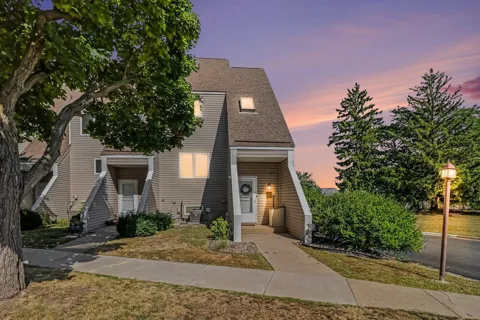 1306 Boardwalk Place