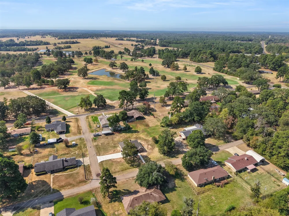 106 Royal Street Gilmer, TX 75645