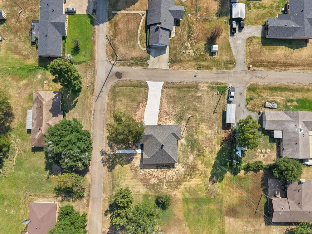 106 Royal Street Gilmer, TX 75645