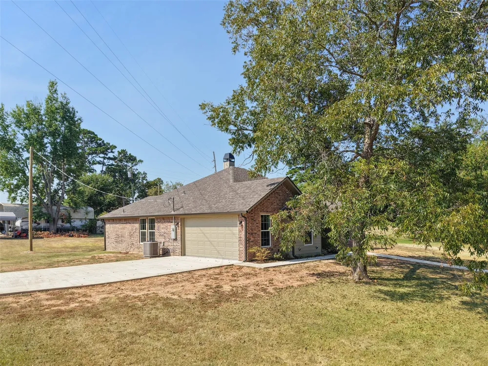 106 Royal Street Gilmer, TX 75645