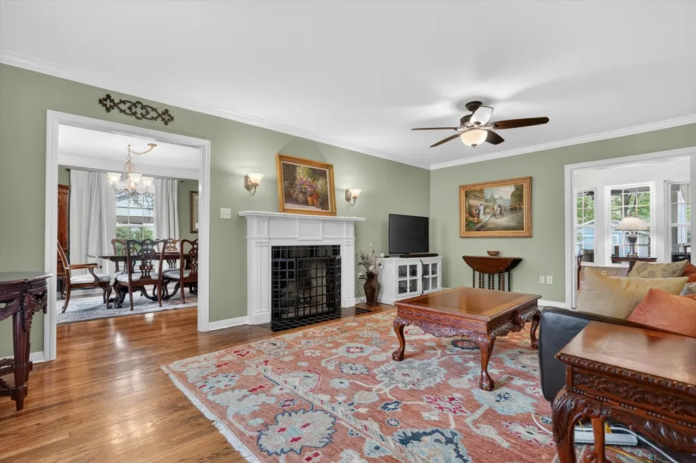 3618 S Hills Avenue Fort Worth, TX 76109
