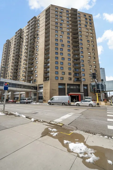 250 2nd Avenue S #205