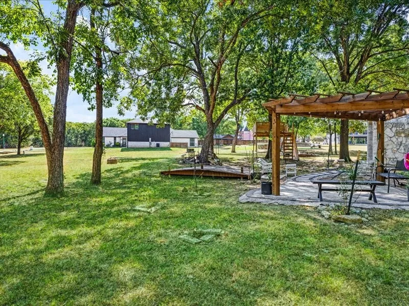 1075 Serenity Cove Combine, TX 75159