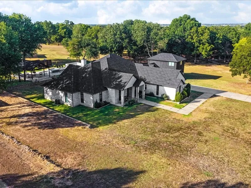 1075 Serenity Cove Combine, TX 75159