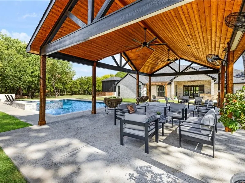 1075 Serenity Cove Combine, TX 75159