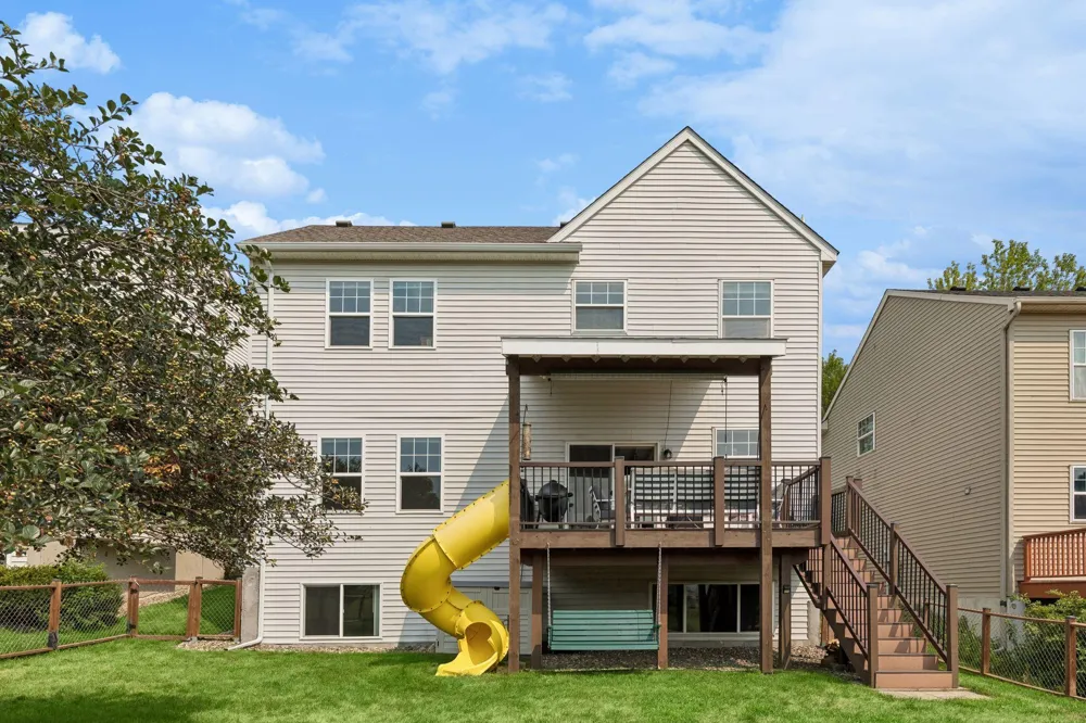 15105 Dupont Path Apple Valley, MN 55124