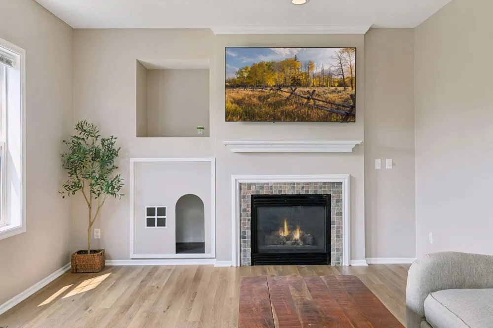 15105 Dupont Path Apple Valley, MN 55124