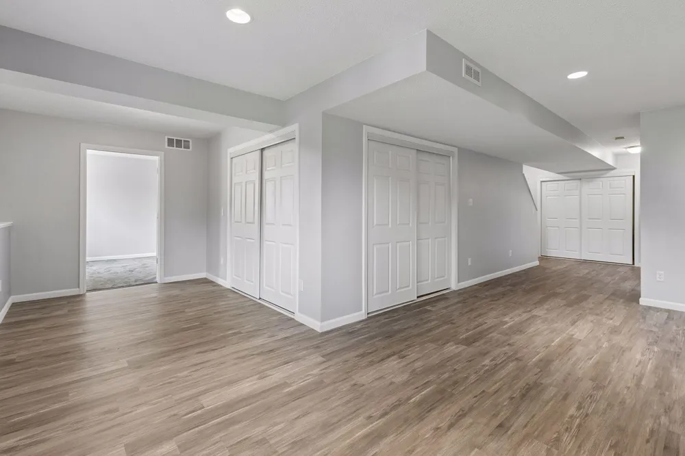 15105 Dupont Path Apple Valley, MN 55124
