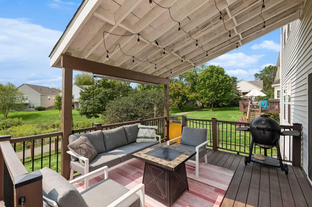 15105 Dupont Path Apple Valley, MN 55124
