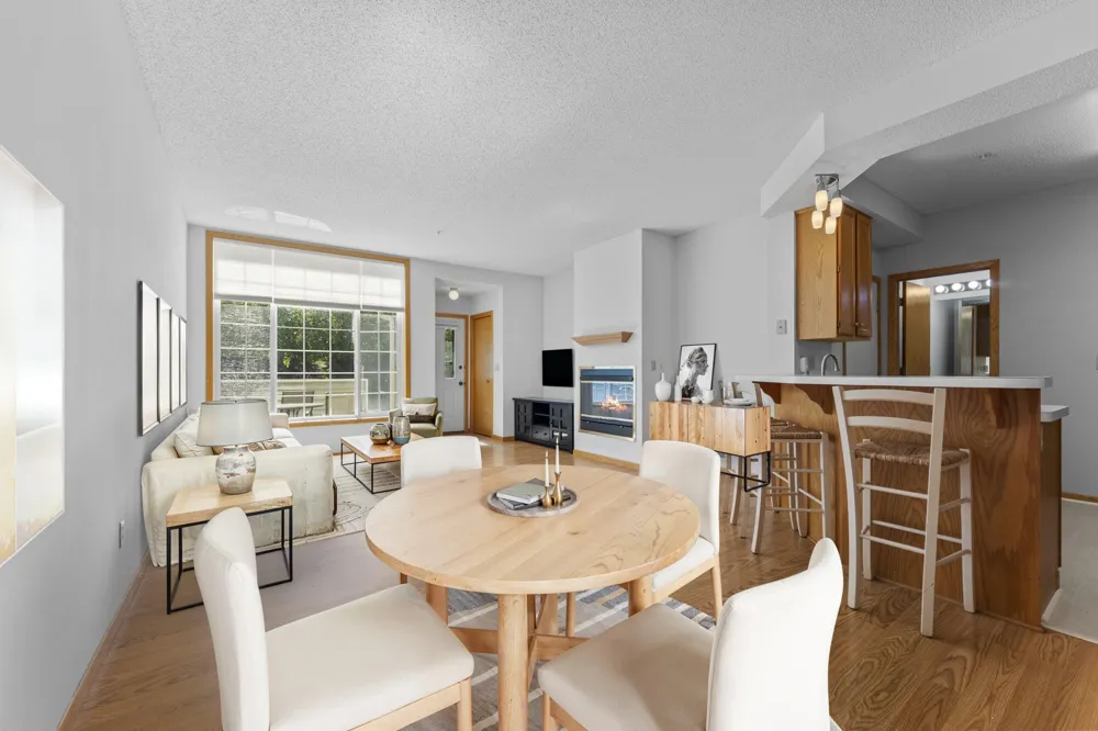 8763 Branson Drive #90 Inver Grove Heights, MN 55076