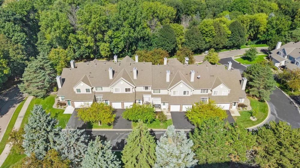 8763 Branson Drive #90 Inver Grove Heights, MN 55076