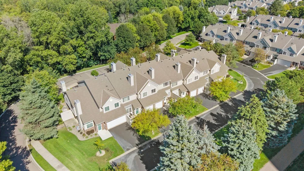 8763 Branson Drive #90 Inver Grove Heights, MN 55076
