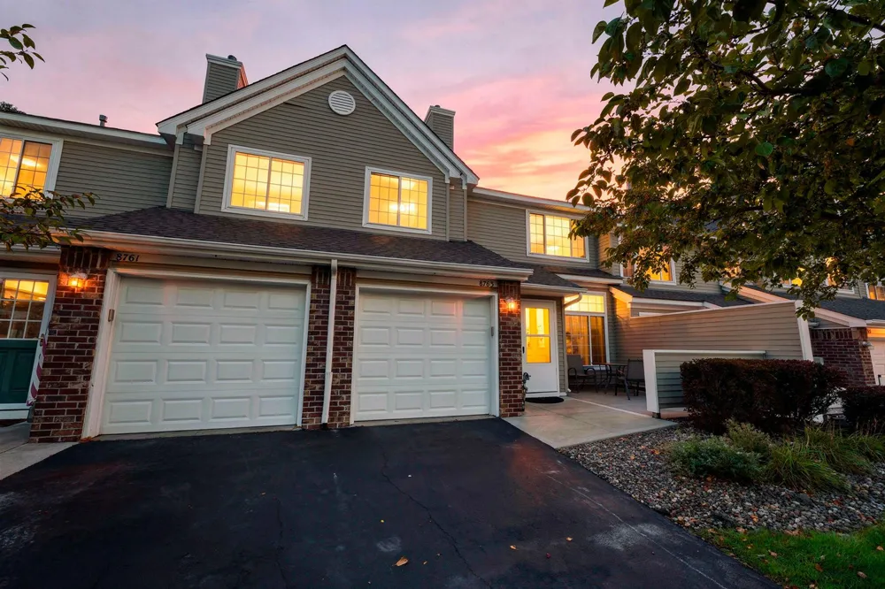8763 Branson Drive #90 Inver Grove Heights, MN 55076