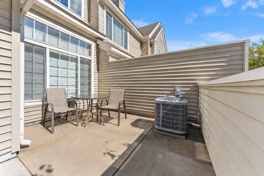 8763 Branson Drive #90 Inver Grove Heights, MN 55076