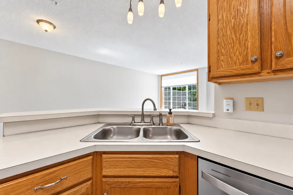 8763 Branson Drive #90 Inver Grove Heights, MN 55076