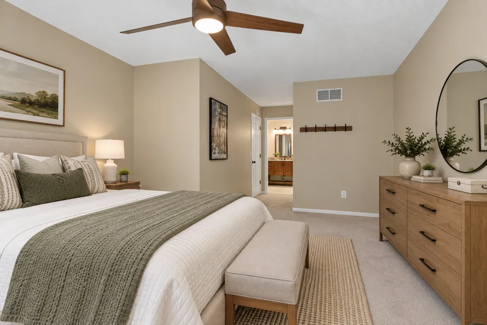 1916 Glenfield Court #8 Eagan, MN 55122
