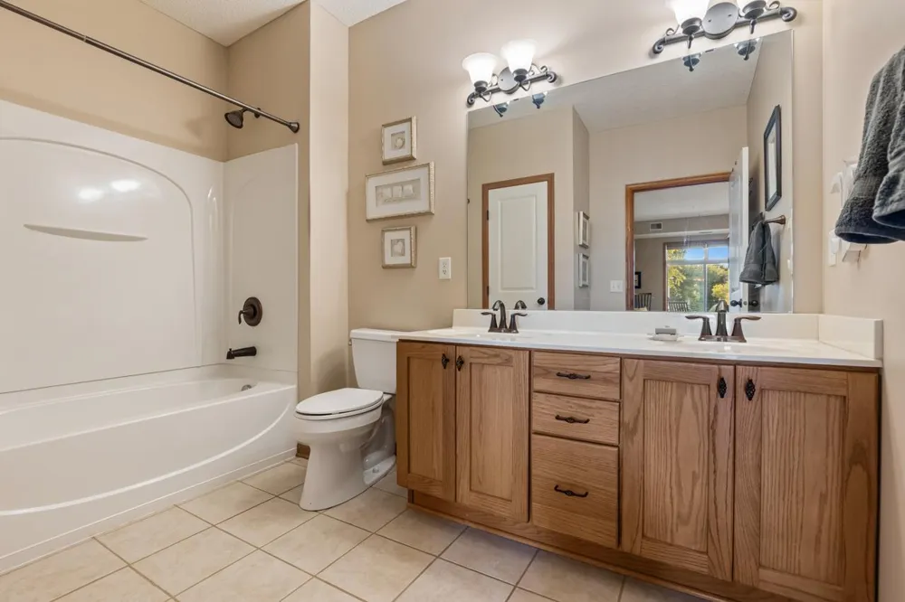 9630 Independence Circle #103 Chanhassen, MN 55317