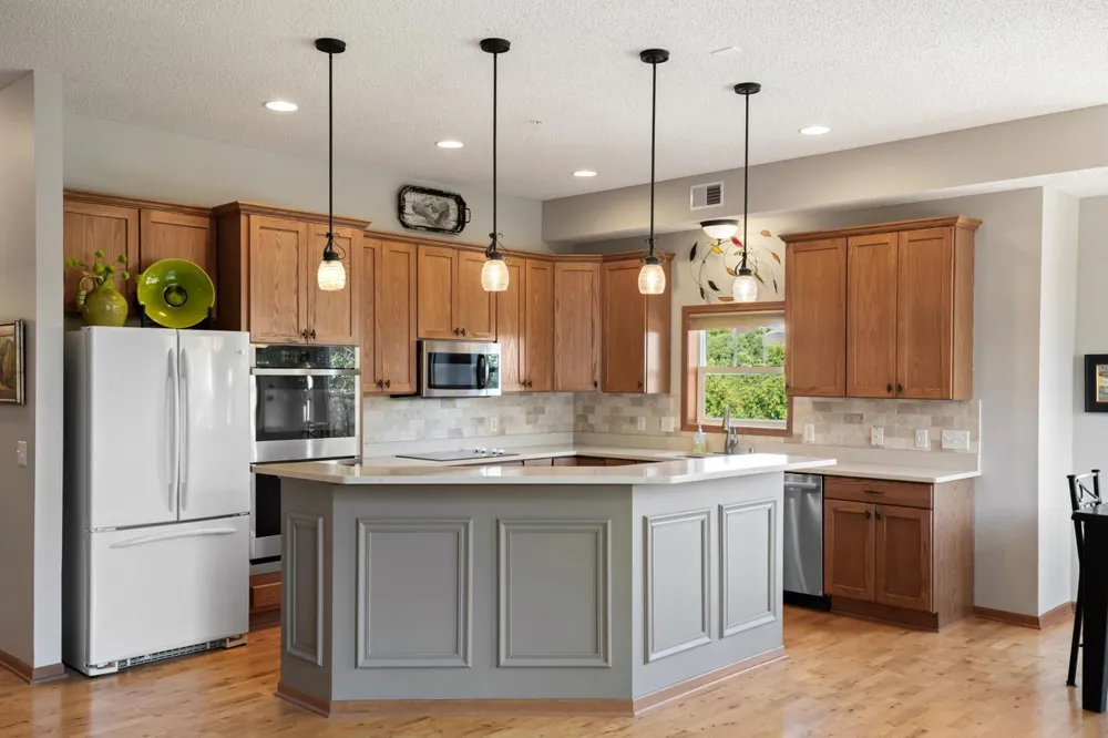 9630 Independence Circle #103 Chanhassen, MN 55317