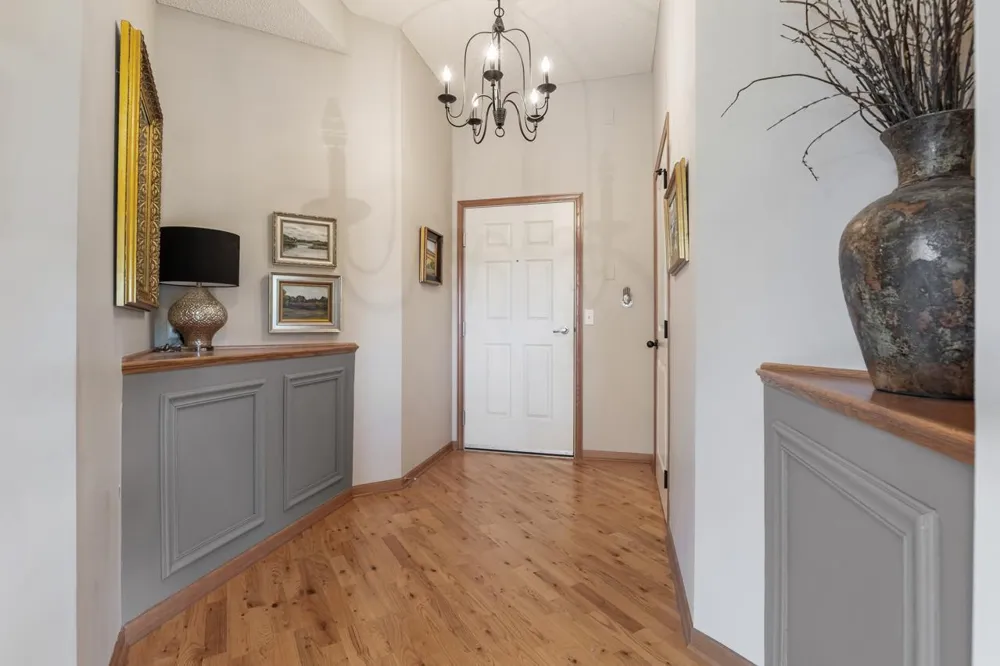 9630 Independence Circle #103 Chanhassen, MN 55317