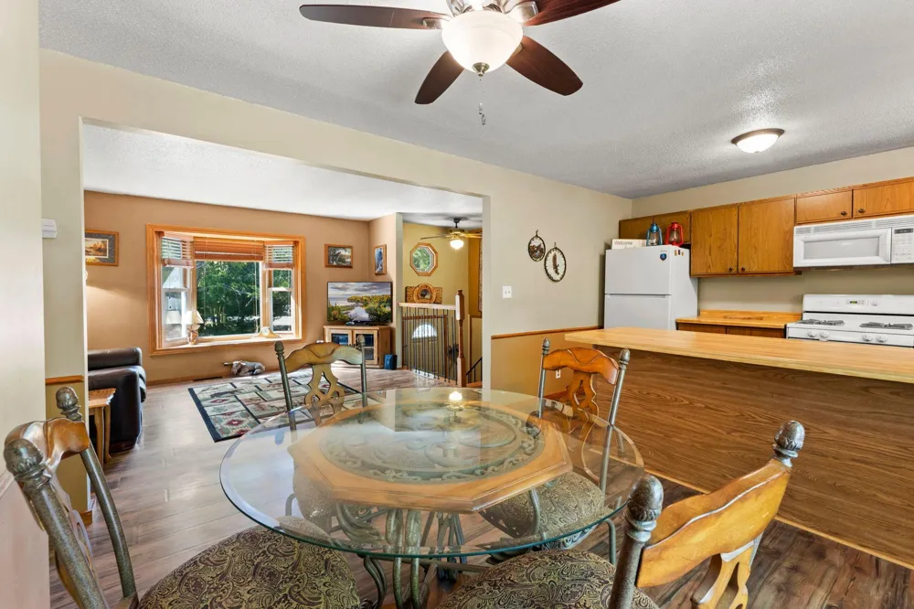 33165 Heather Street NW Cambridge, MN 55008