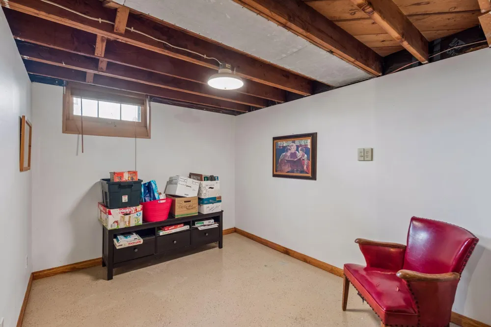 742 Idaho Avenue W Saint Paul, MN 55117