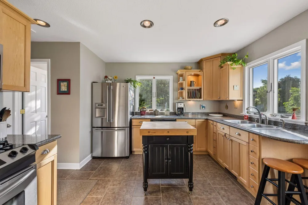 742 Idaho Avenue W Saint Paul, MN 55117