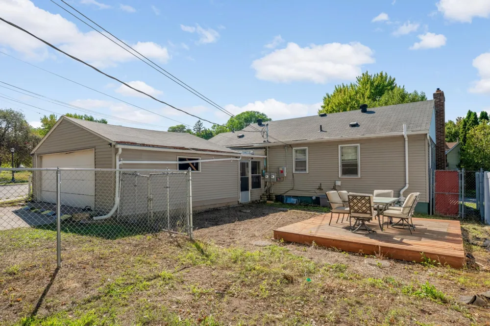 684 Bidwell Street Saint Paul, MN 55107