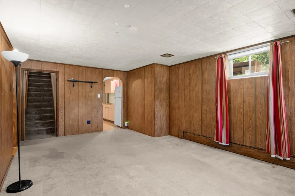 684 Bidwell Street Saint Paul, MN 55107