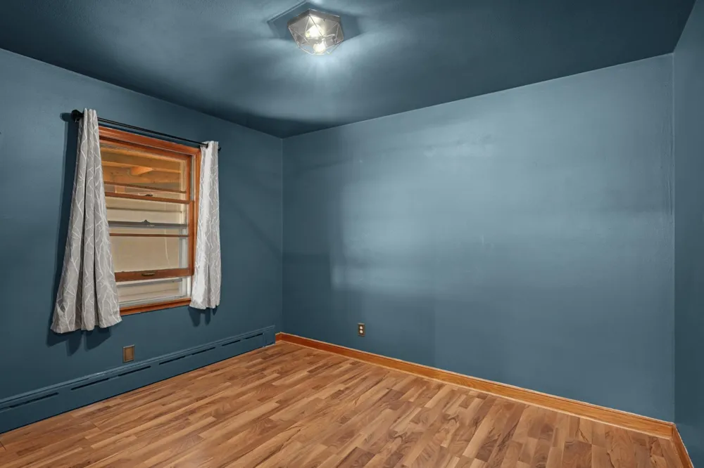 684 Bidwell Street Saint Paul, MN 55107