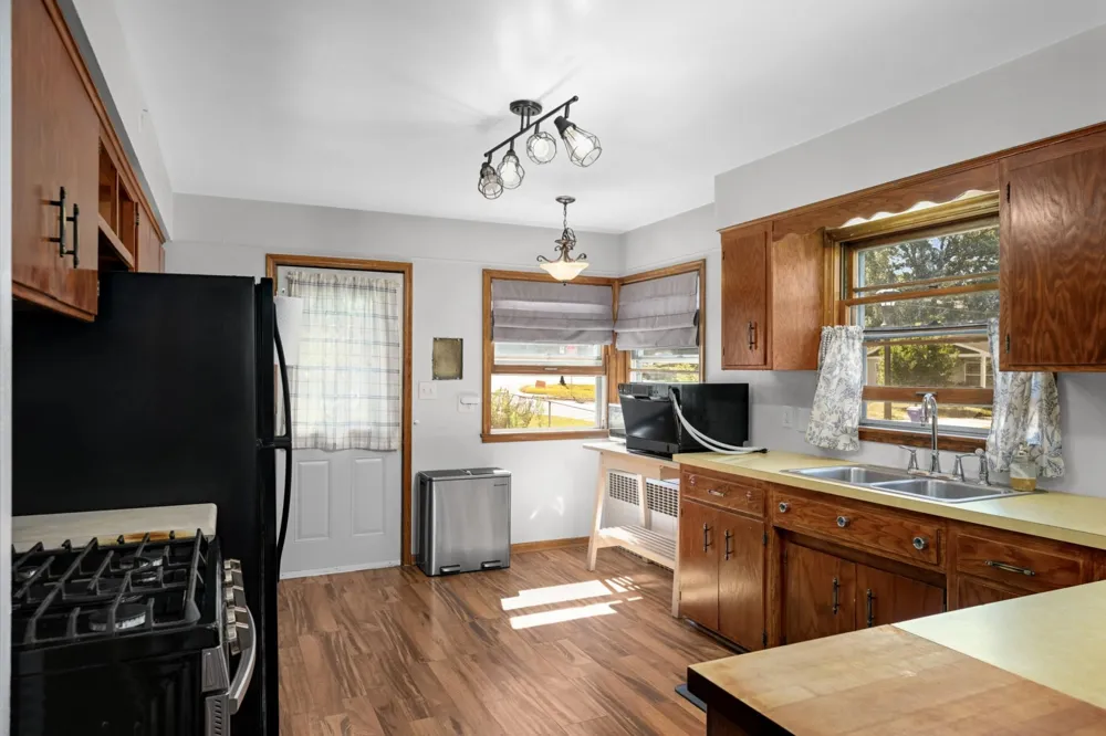 684 Bidwell Street Saint Paul, MN 55107