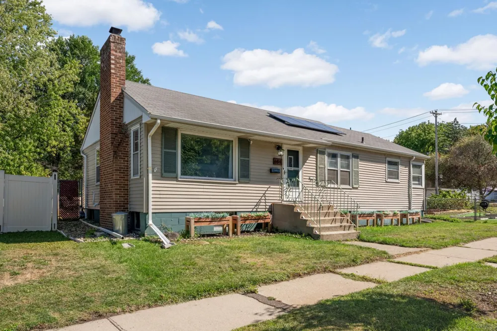 684 Bidwell Street Saint Paul, MN 55107
