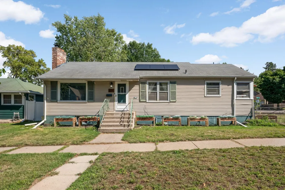 684 Bidwell Street Saint Paul, MN 55107