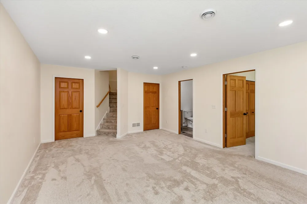 1783 Talon Trail Eagan, MN 55122