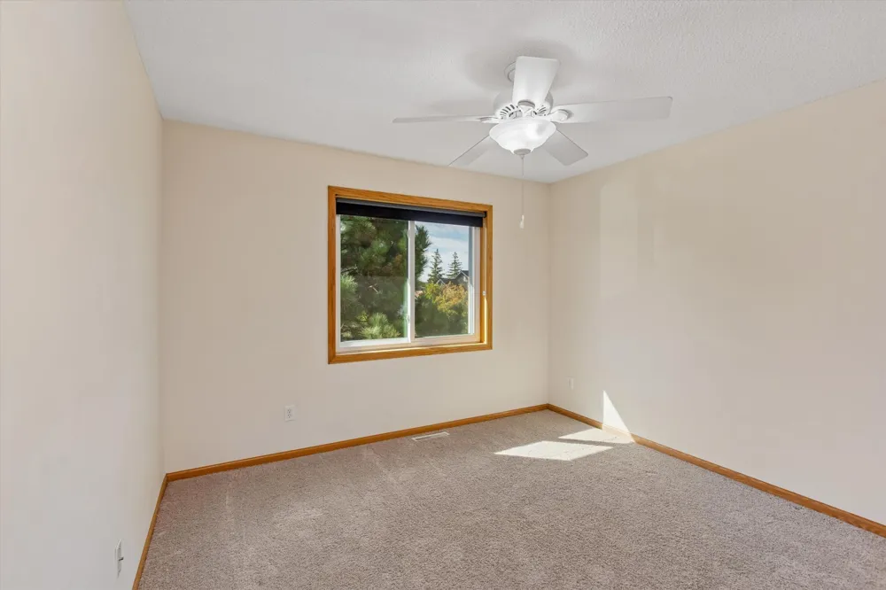 1783 Talon Trail Eagan, MN 55122