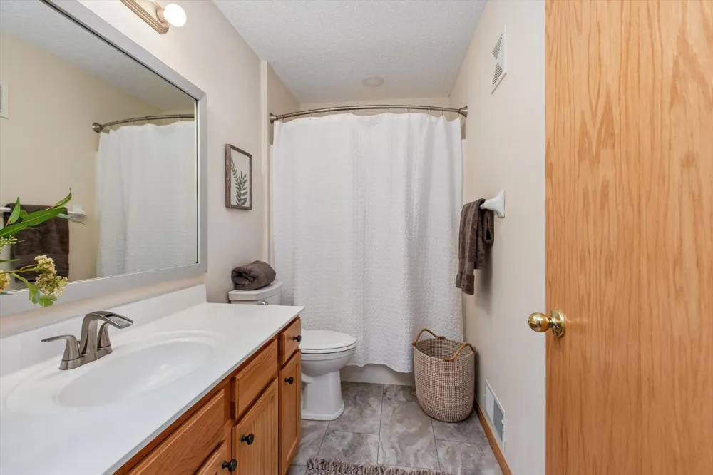 1783 Talon Trail Eagan, MN 55122