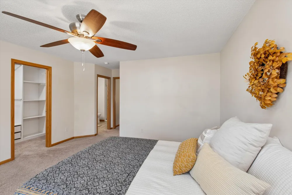 1783 Talon Trail Eagan, MN 55122