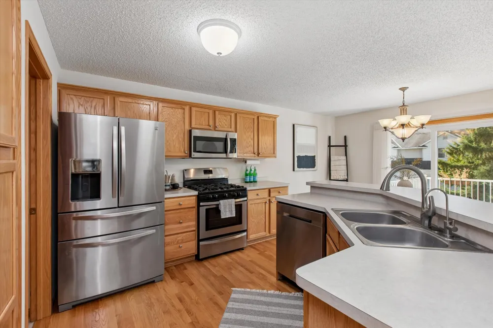 1783 Talon Trail Eagan, MN 55122