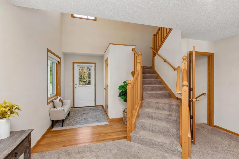 1783 Talon Trail Eagan, MN 55122