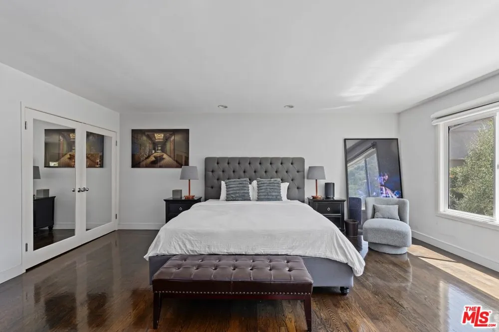 7561 Devista Drive Los Angeles, CA 90046