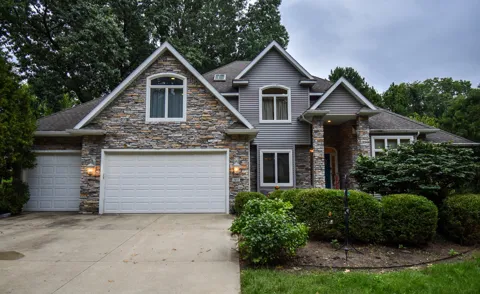 5033 Deerwood Trail